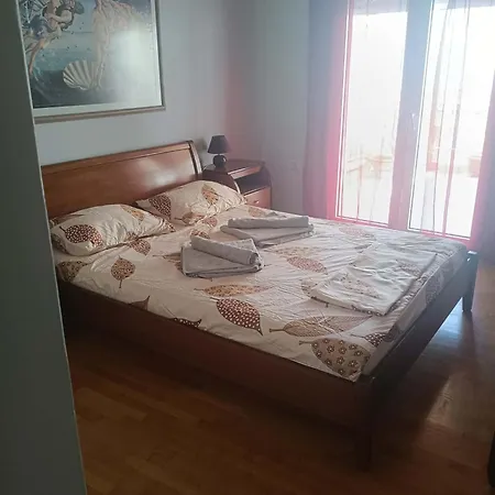 Apartment House Lamia