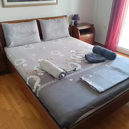 Апартаменты House *
